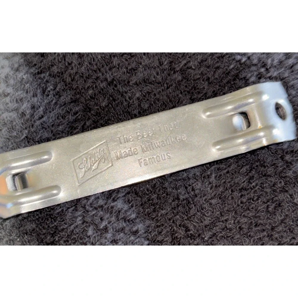 Vintage 1965  Schlitz Beer Can Bottle Opener The Beer That Made Milwaukee Famous